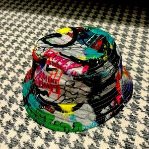 Beautiful bucket hat